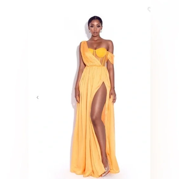 slim fit dress slacks Glide Sunflower Print Satin High-Neck Slip Maxi Dress – Club L London main image 0